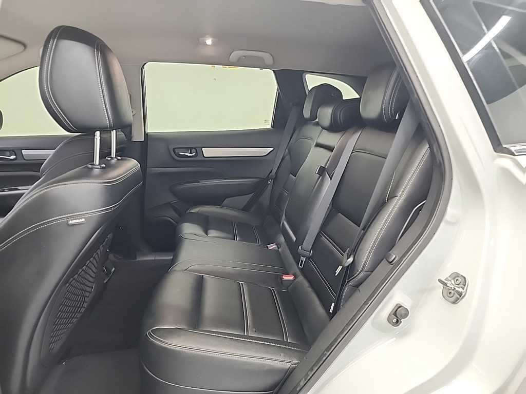 SAMSUNG QM6 - Vista 12