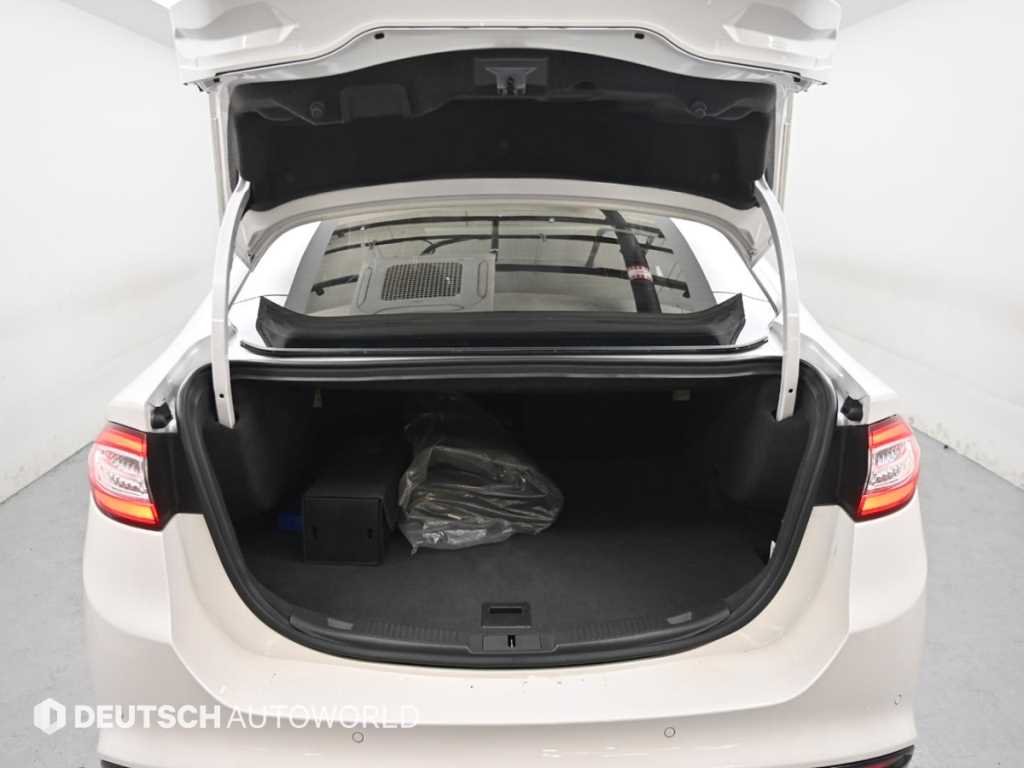 Ford Mondeo 2017 Blanco - Importación desde Corea - HF Imports Iquique - Foto 19