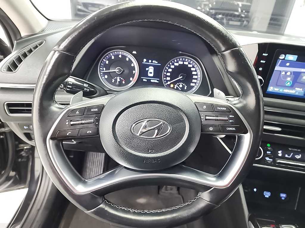 HYUNDAI Sonata - Vista 9