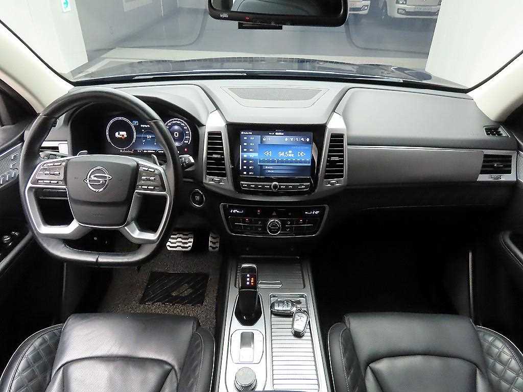 Ssangyong Rexton - Vista 8