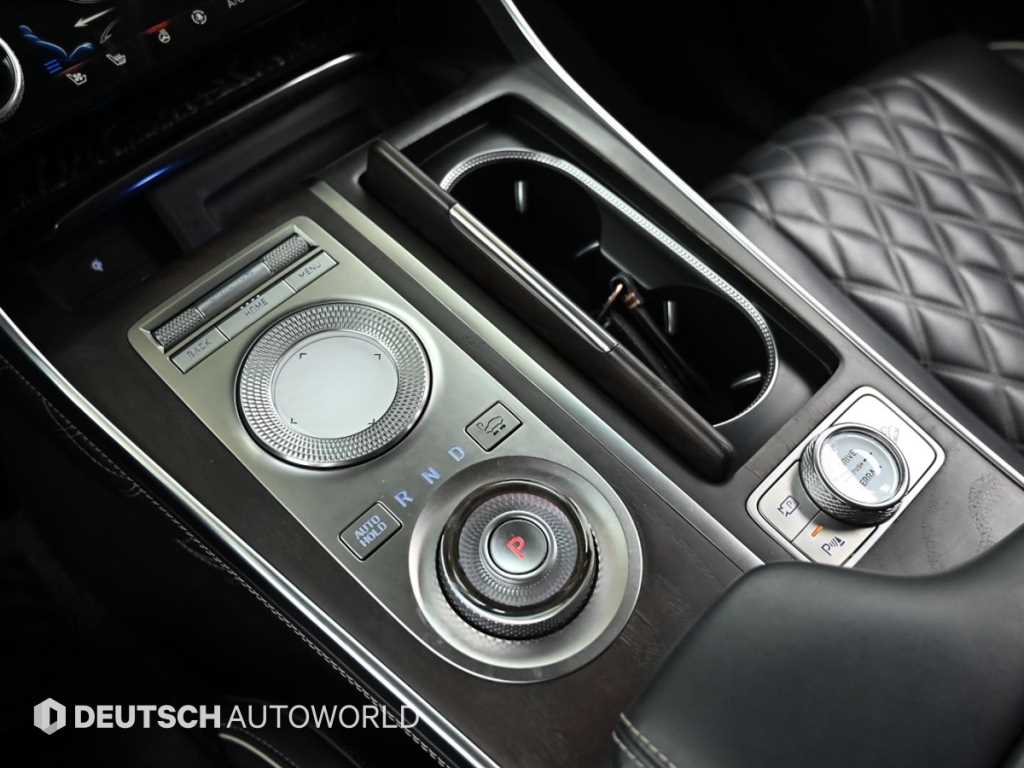 Genesis GV80 - Vista 9