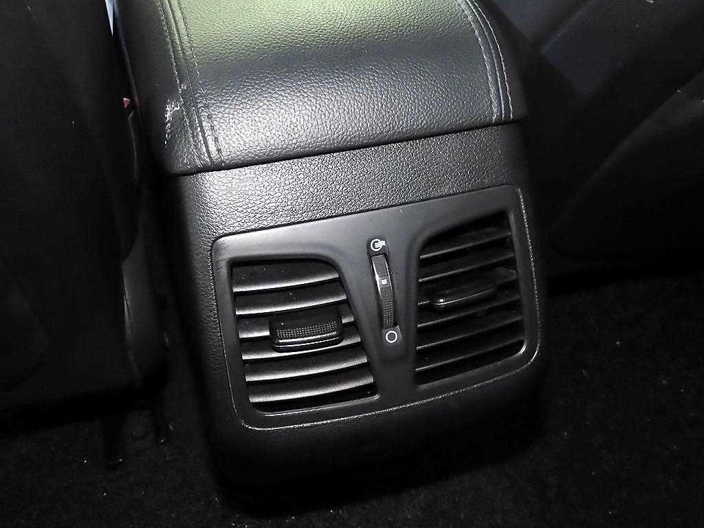 HYUNDAI Sonata 2015 Gris - Importación desde Corea - HF Imports Iquique - Foto 13