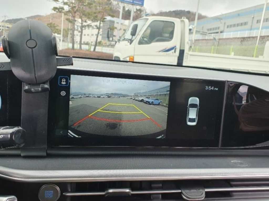 HYUNDAI Grandeur - Vista 10