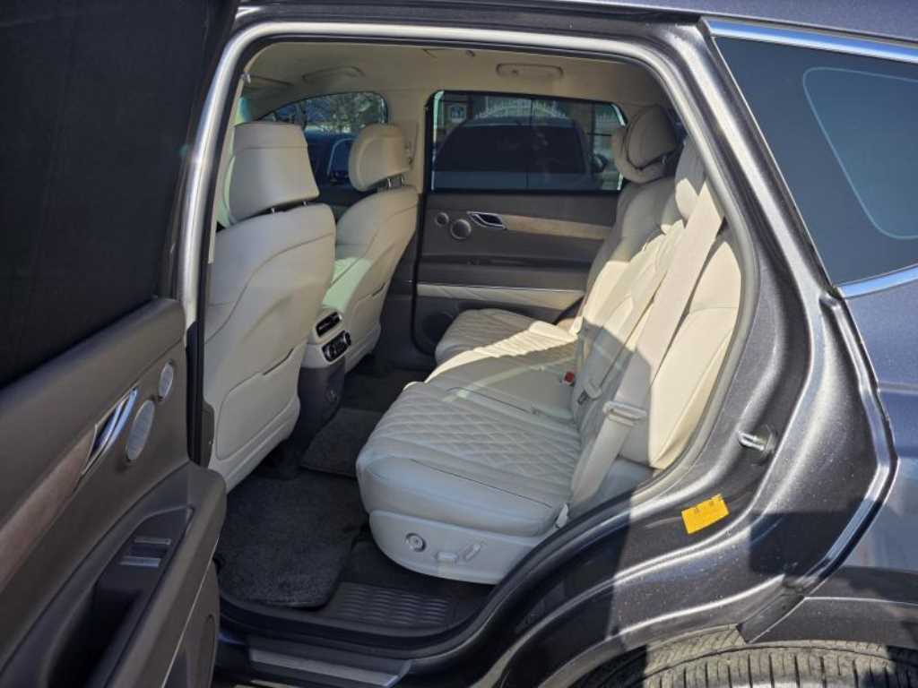 Genesis GV80 - Vista 6