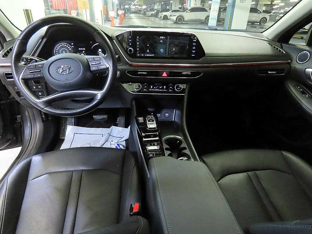 HYUNDAI Sonata - Vista 10