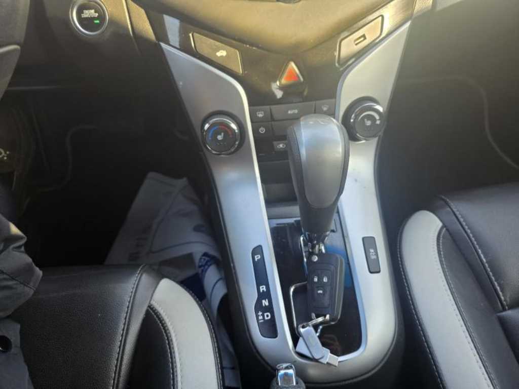 Chevrolet Cruise 2016 Negro - Importación desde Corea - HF Imports Iquique - Foto 16