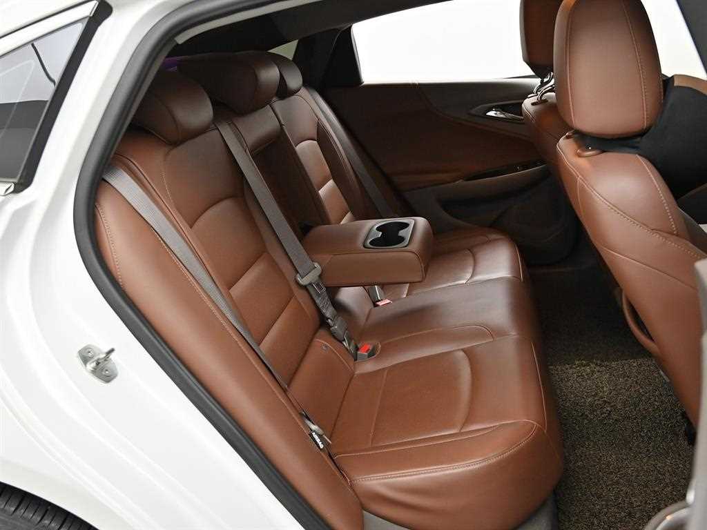 Chevrolet Malibu - Vista 12