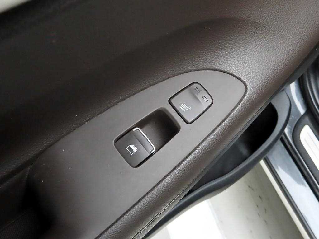 HYUNDAI Grandeur 2018 Gris - Importación desde Corea - HF Imports Iquique - Foto 16