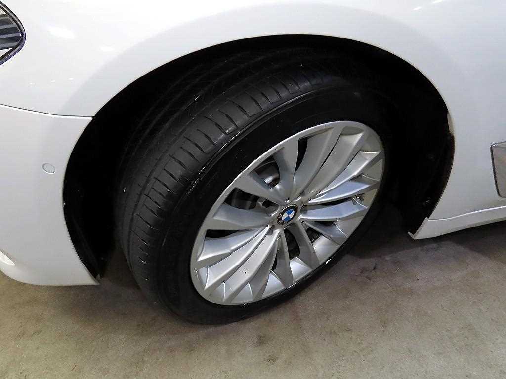 BMW 5 Series 2018 Blanco - Importación desde Corea - HF Imports Iquique - Foto 20