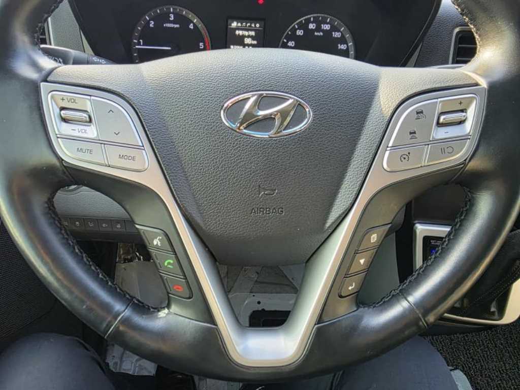 HYUNDAI Solati 2023 Blanco - Importación desde Corea - HF Imports Iquique - Foto 13