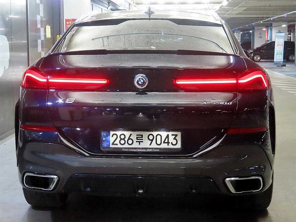 BMW X6 - Vista 5