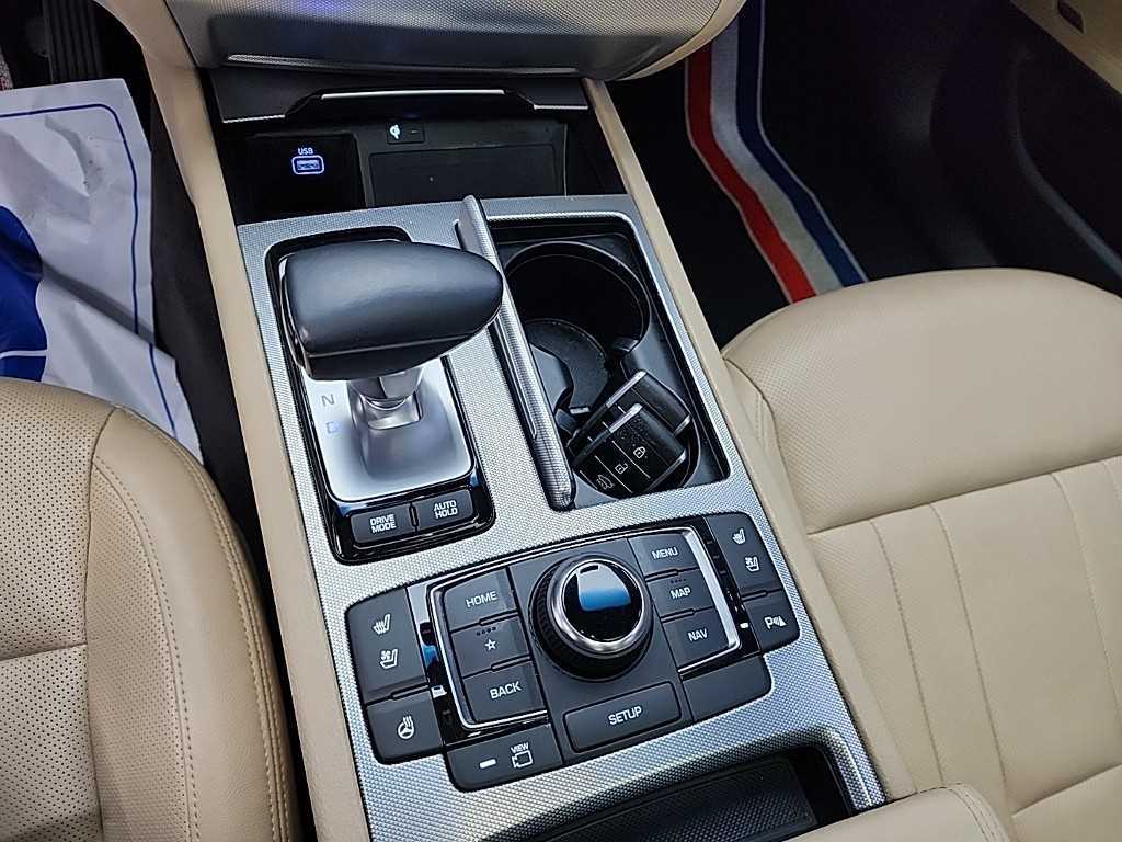 Genesis G80 - Vista 8