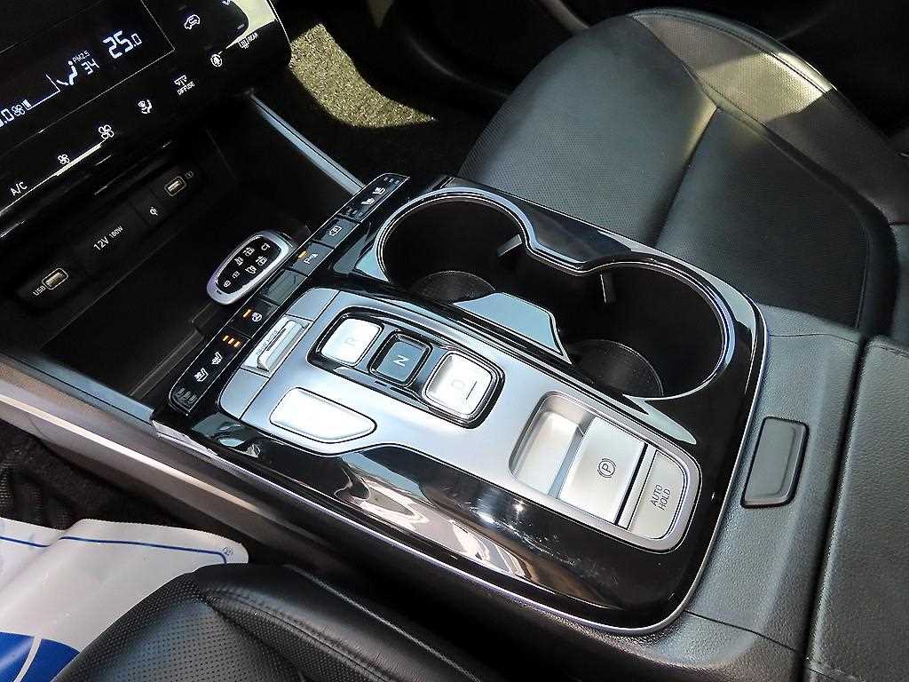 HYUNDAI Tucson - Vista 10