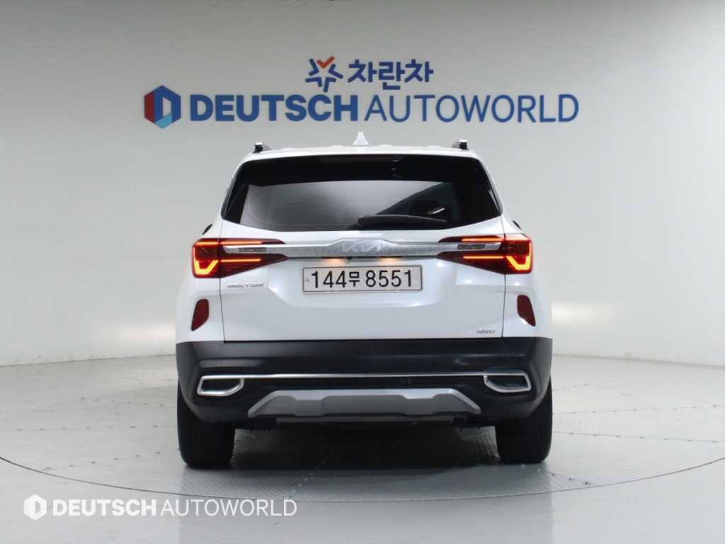 KIA Seltos - Vista 4