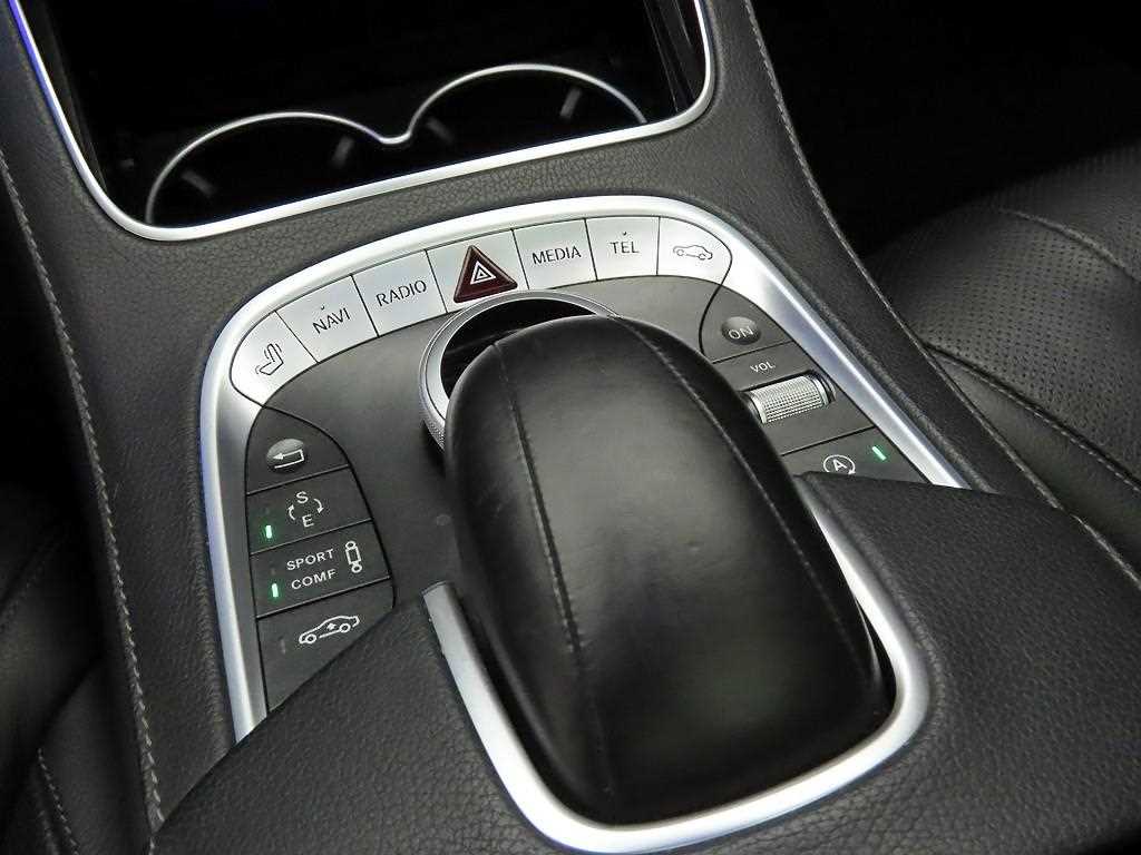 Mercedes Benz S Class - Vista 11