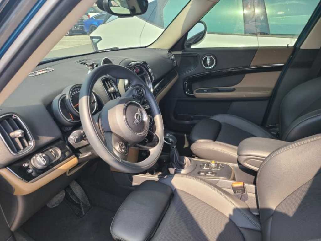 Mini Countryman - Vista 7