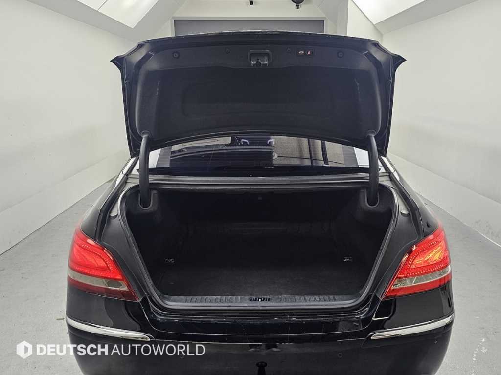 HYUNDAI Equus 2012 Negro - Importación desde Corea - HF Imports Iquique - Foto 19