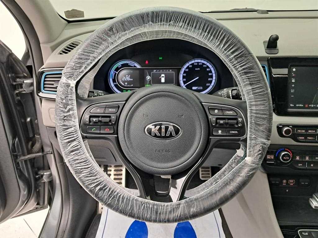 KIA Niro - Vista 8
