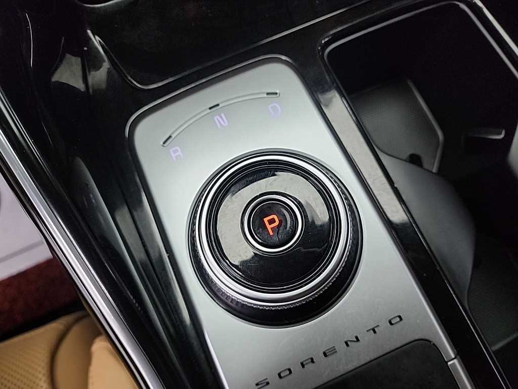 KIA Sorento - Vista 8