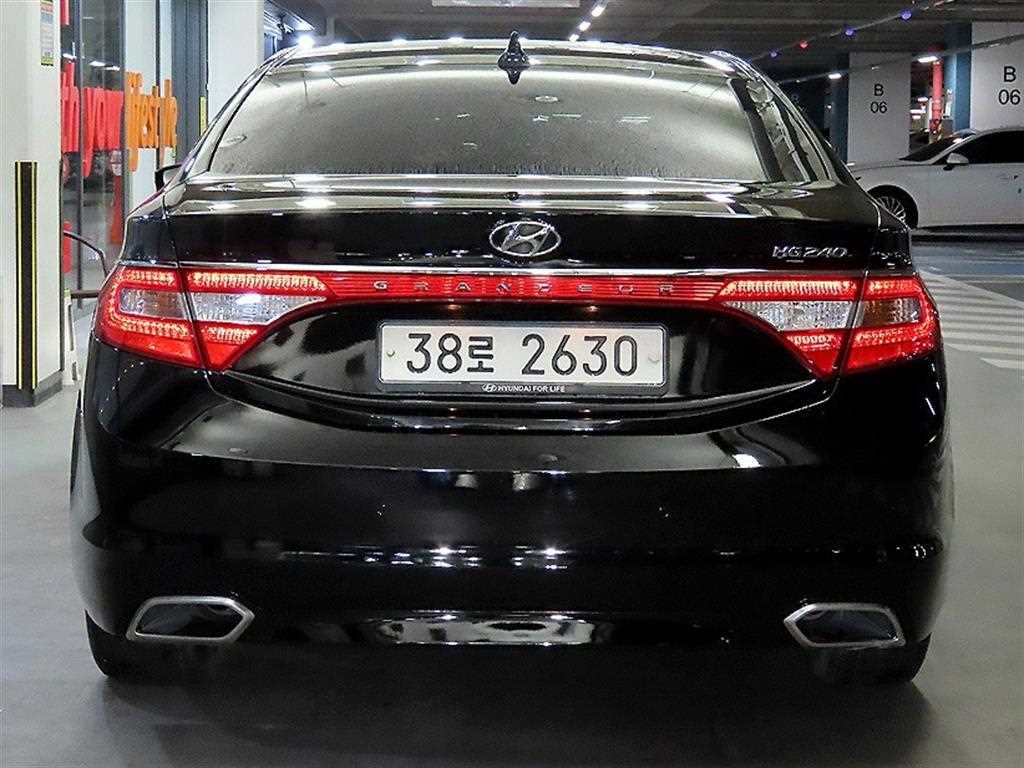 HYUNDAI Grandeur - Vista 5