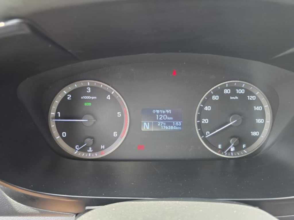 HYUNDAI Solati 2016 Negro - Importación desde Corea - HF Imports Iquique - Foto 13