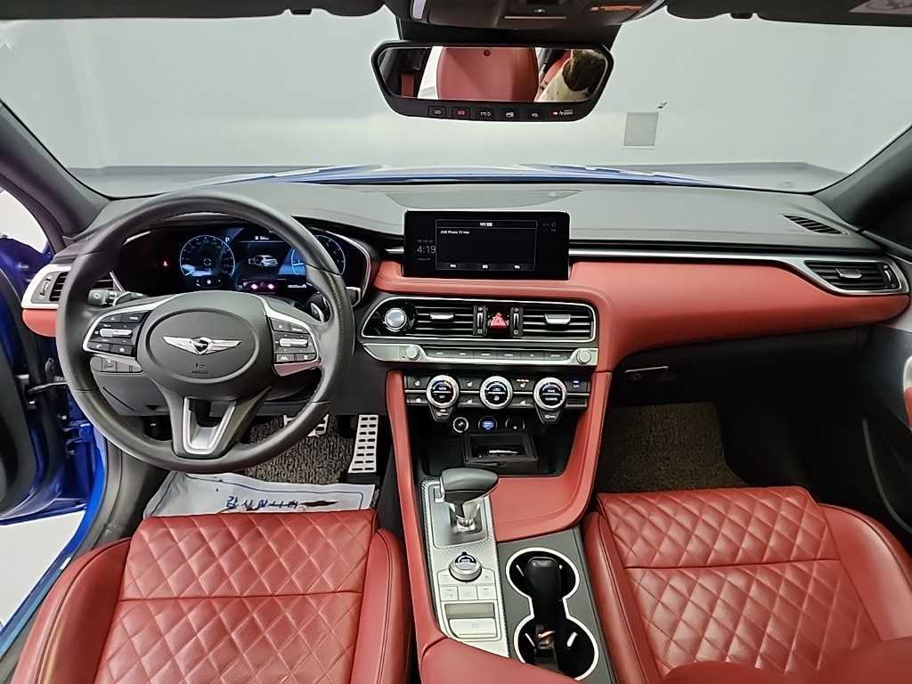 Genesis G70 - Vista 7