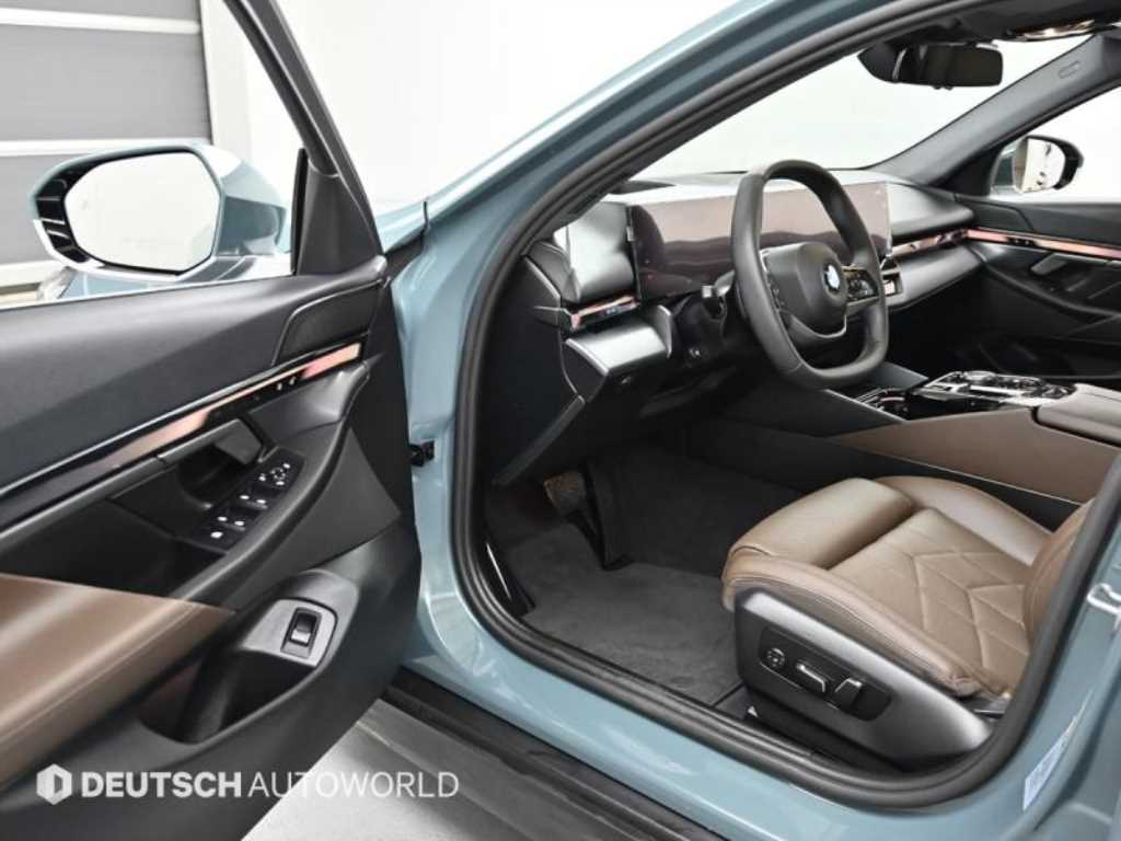 BMW 5 Series - Vista 11