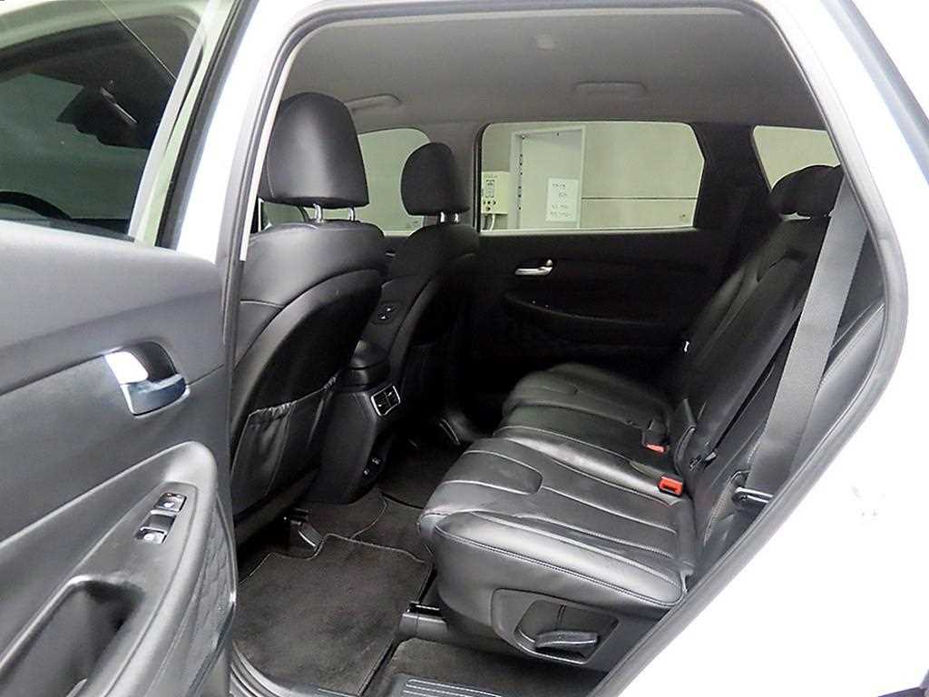 HYUNDAI Santa Fe - Vista 6