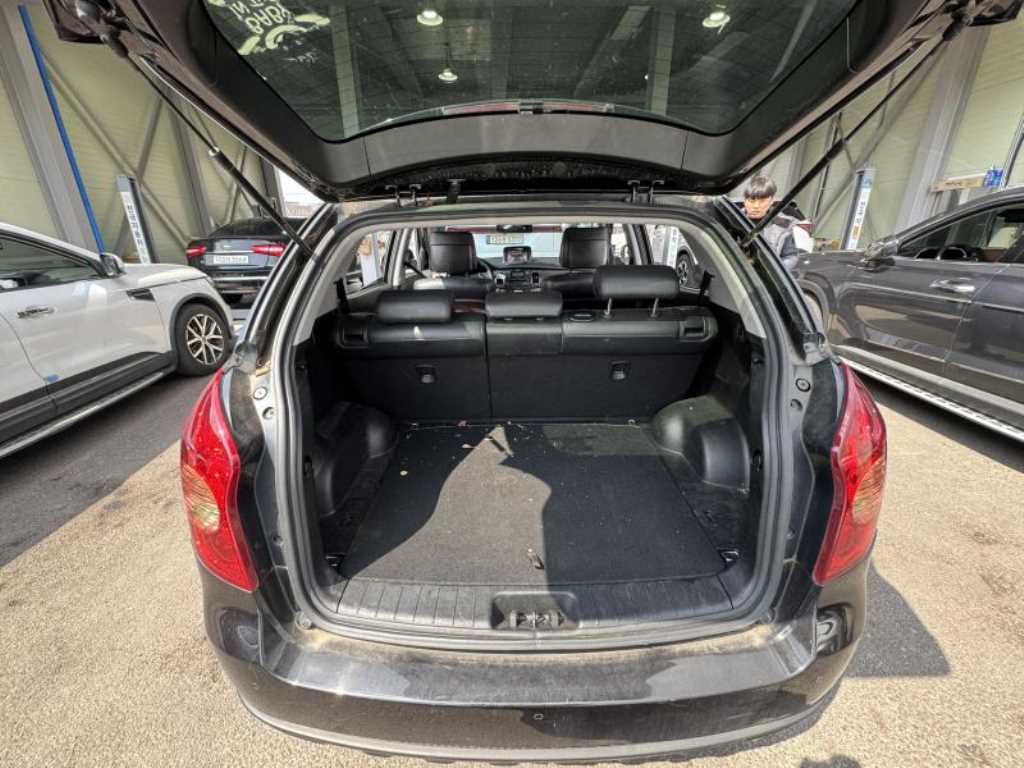 Ssangyong Korando - Vista 5