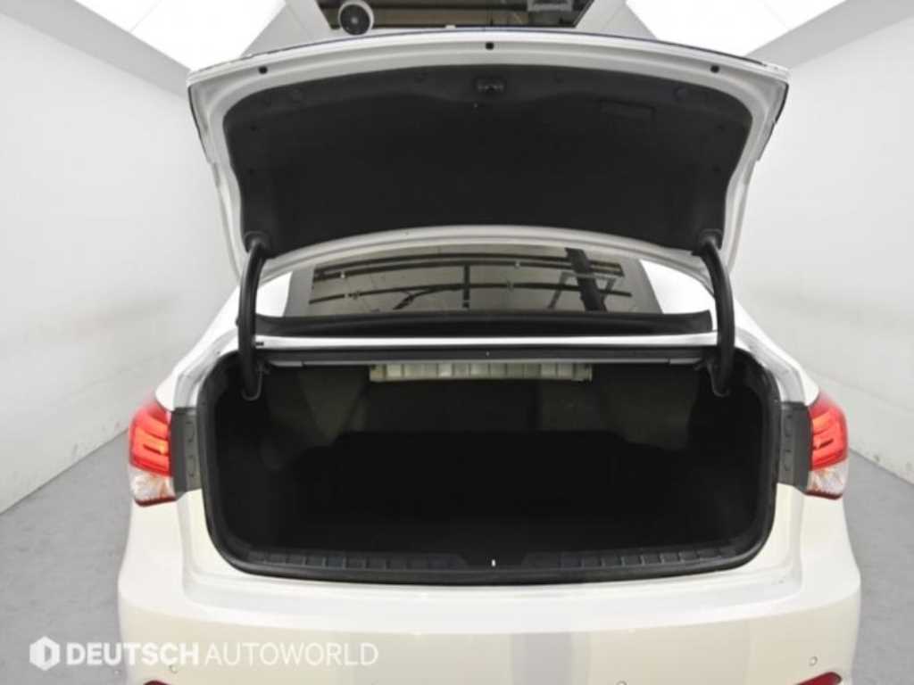 HYUNDAI i40 2016 Blanco - Importación desde Corea - HF Imports Iquique - Foto 19