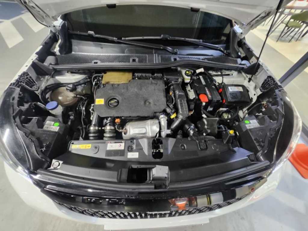 Peugeot 2008 2020 Blanco - Importación desde Corea - HF Imports Iquique - Foto 19