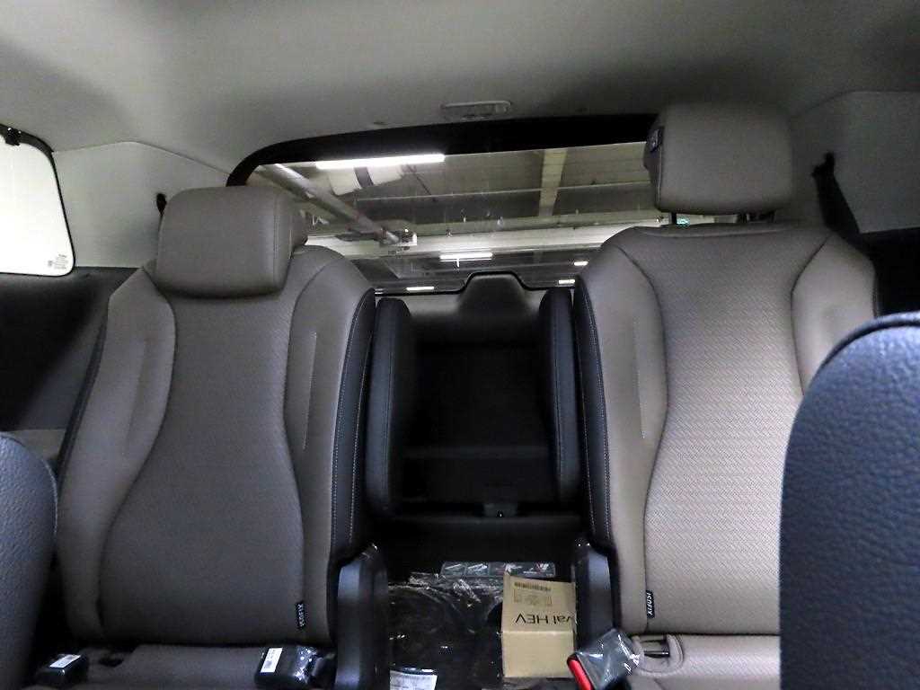 KIA Carnival 2025 Blanco - Importación desde Corea - HF Imports Iquique - Foto 14