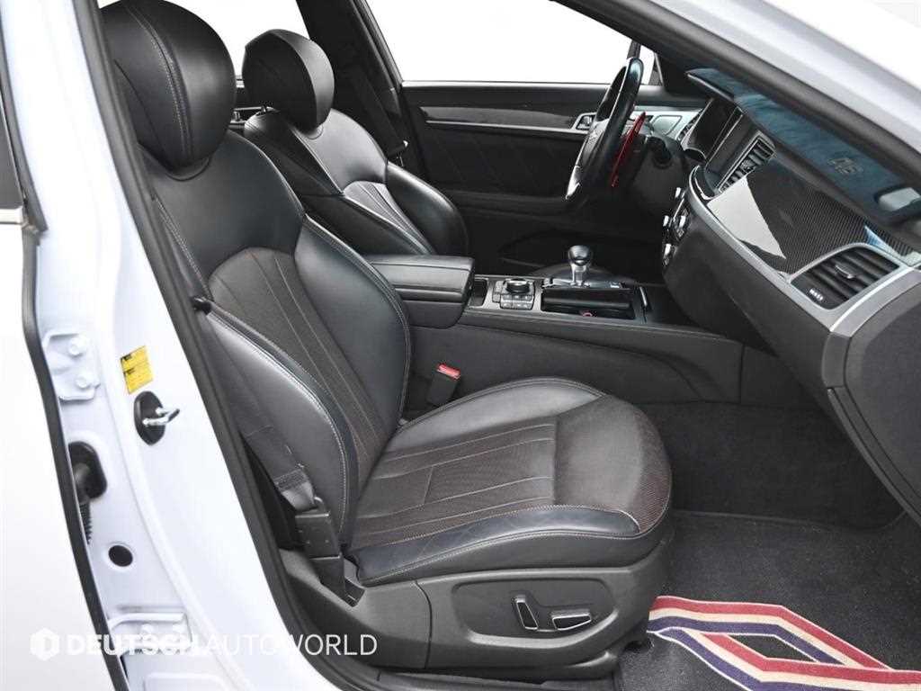 Genesis G80 - Vista 10