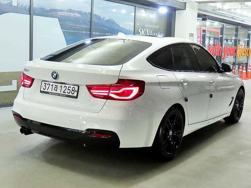 BMW Gran Turismo - Vista 4