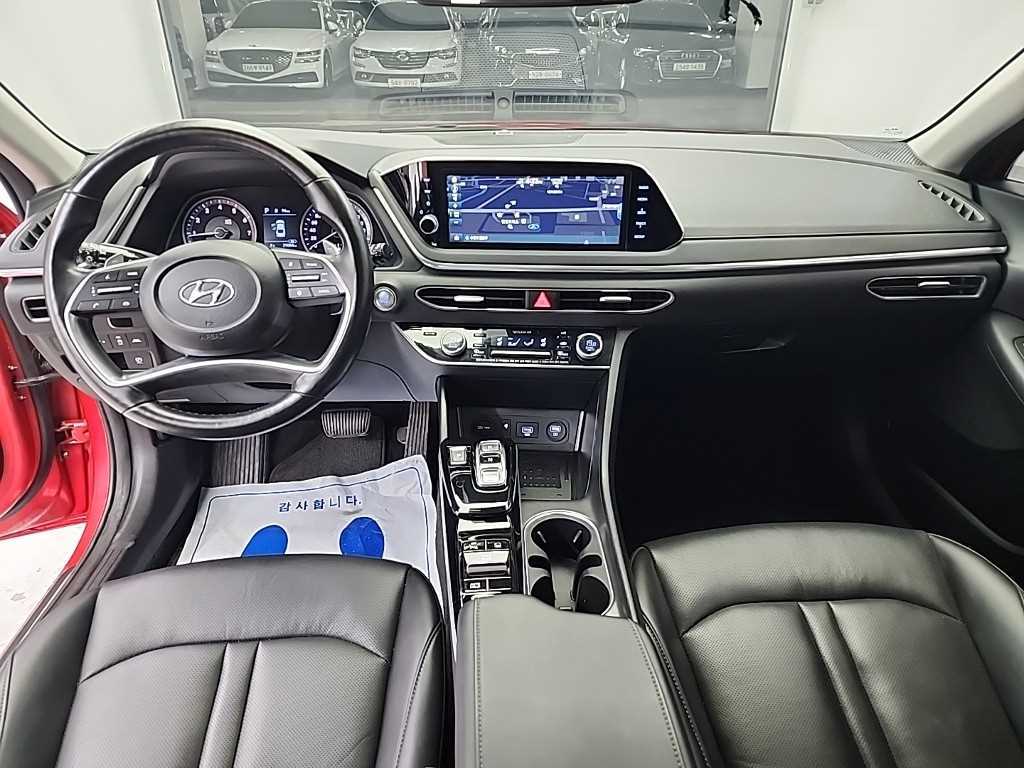 HYUNDAI Sonata - Vista 7