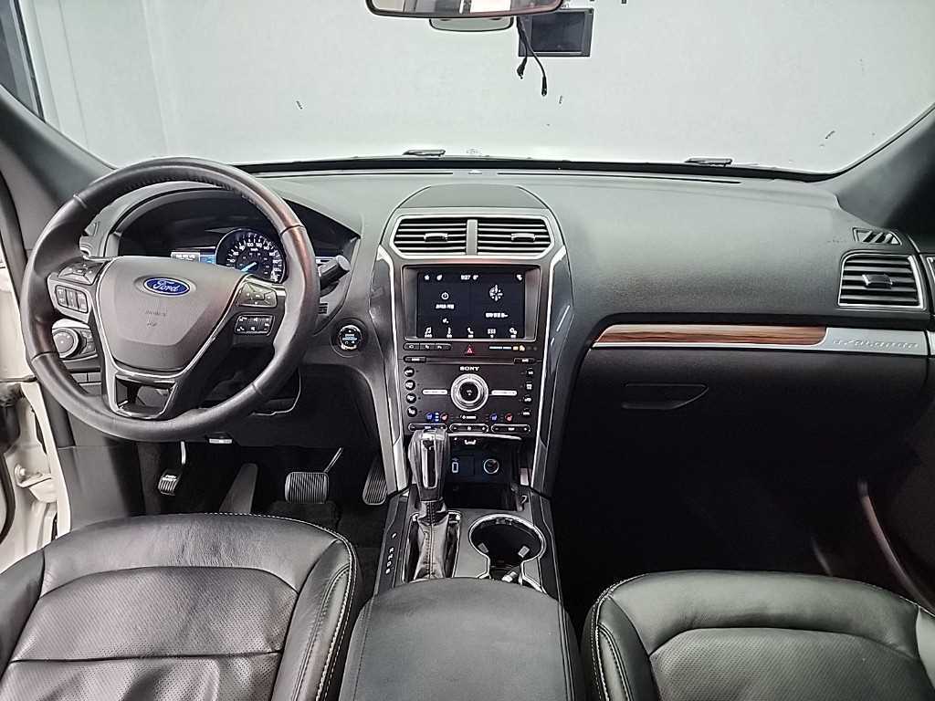 Ford Explorer - Vista 7