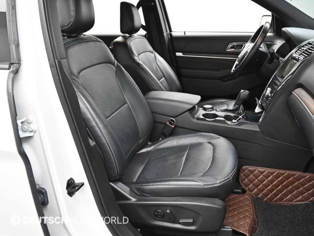 Ford Explorer - Vista 10