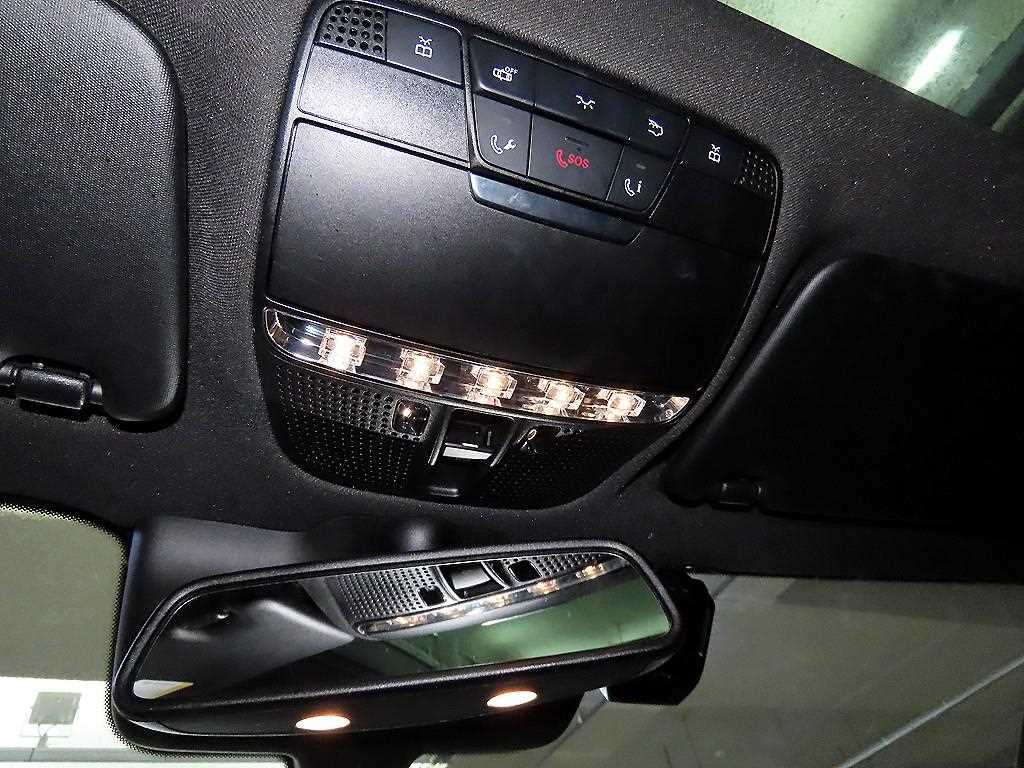 Mercedes Benz GLC Class 2018 Blanco - Importación desde Corea - HF Imports Iquique - Foto 14