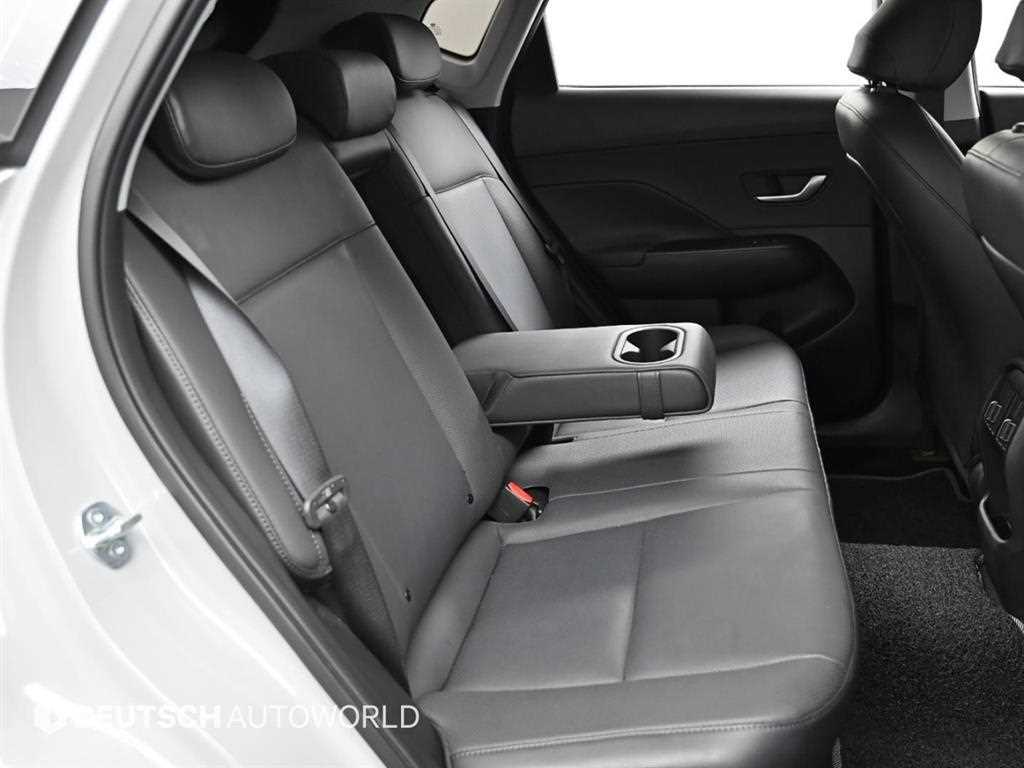 HYUNDAI Kona - Vista 12