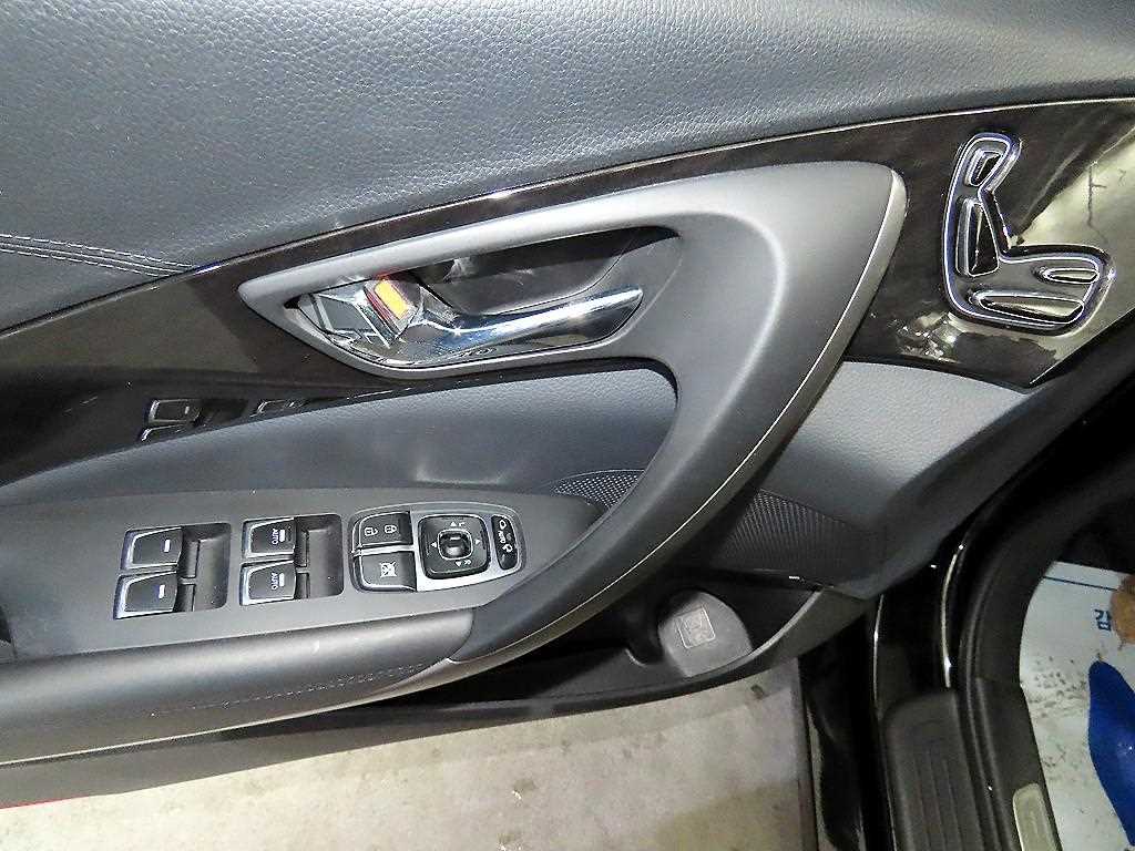 HYUNDAI Grandeur 2015 - Importación desde Corea - HF Imports Iquique - Foto 13