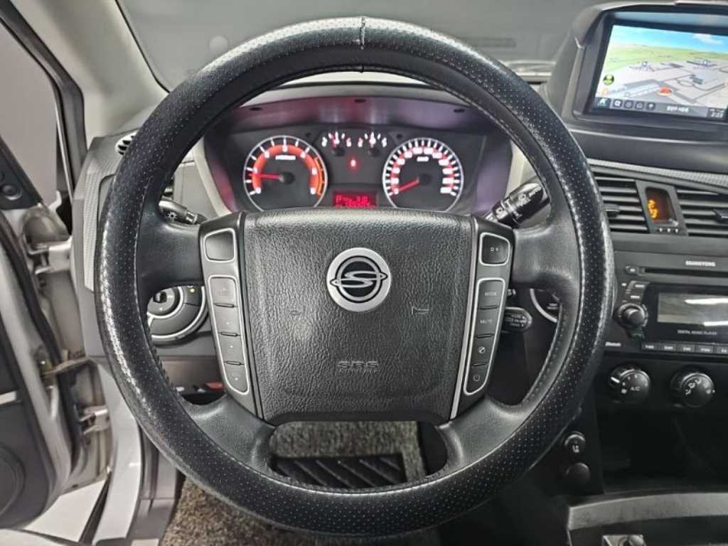 Ssangyong Korando - Vista 6