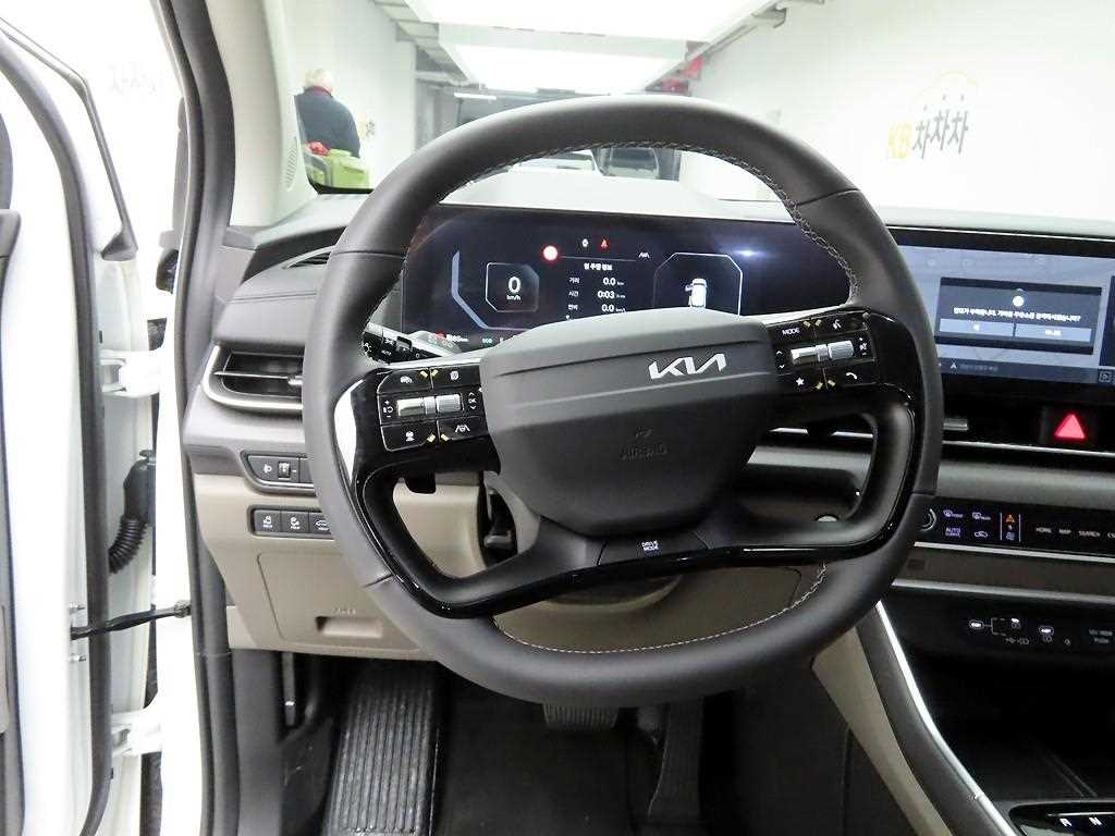 KIA Carnival - Vista 7