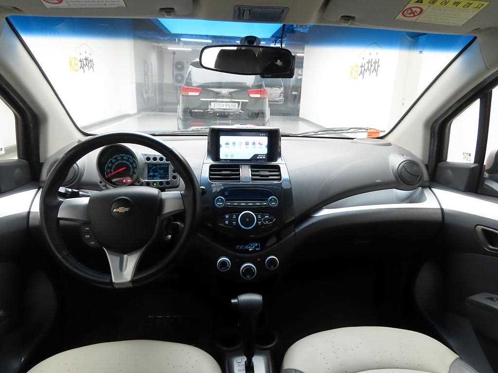 Chevrolet Spark - Vista 6