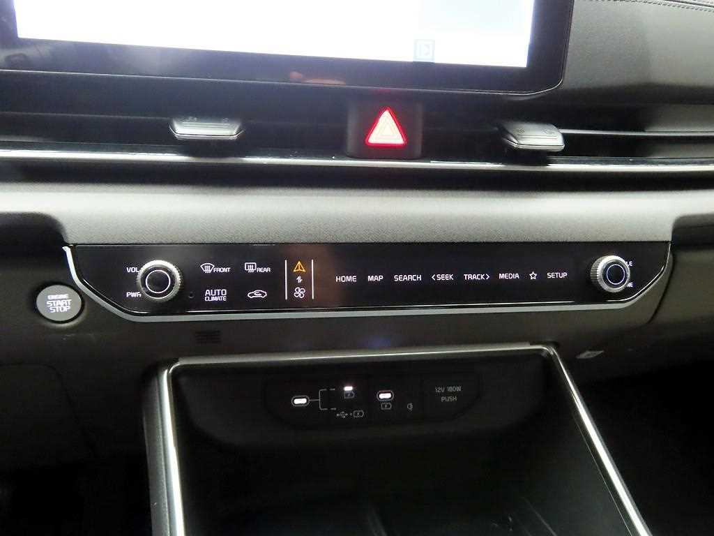 KIA Carnival - Vista 9