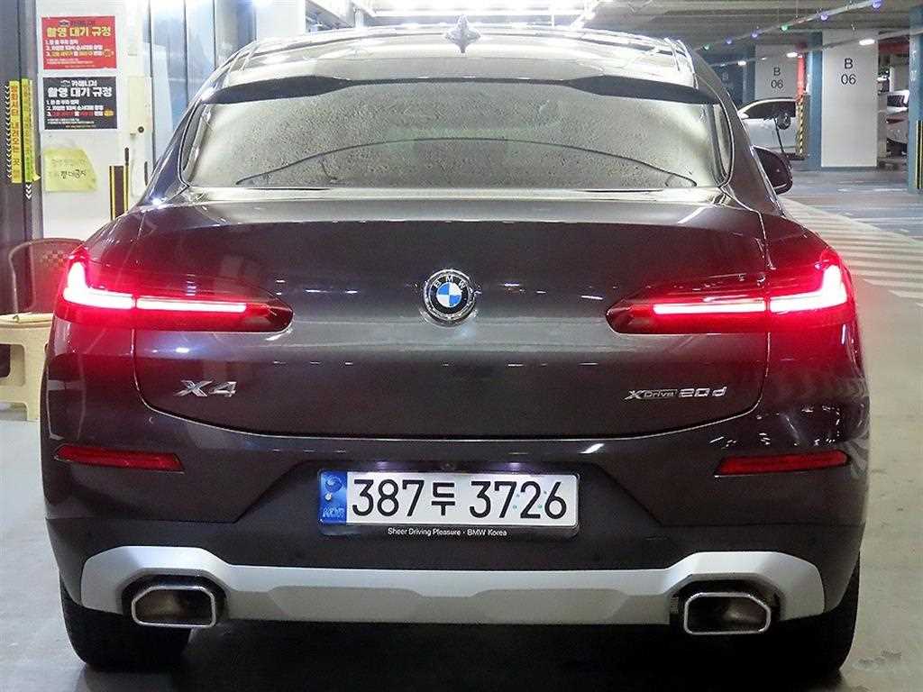 BMW X4 - Vista 5