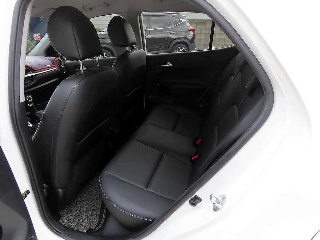 KIA Morning - Vista 6