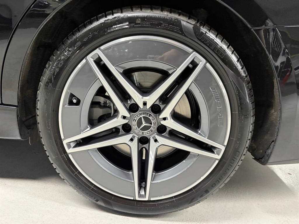 Mercedes Benz C Class 2024 Negro - Importación desde Corea - HF Imports Iquique - Foto 16