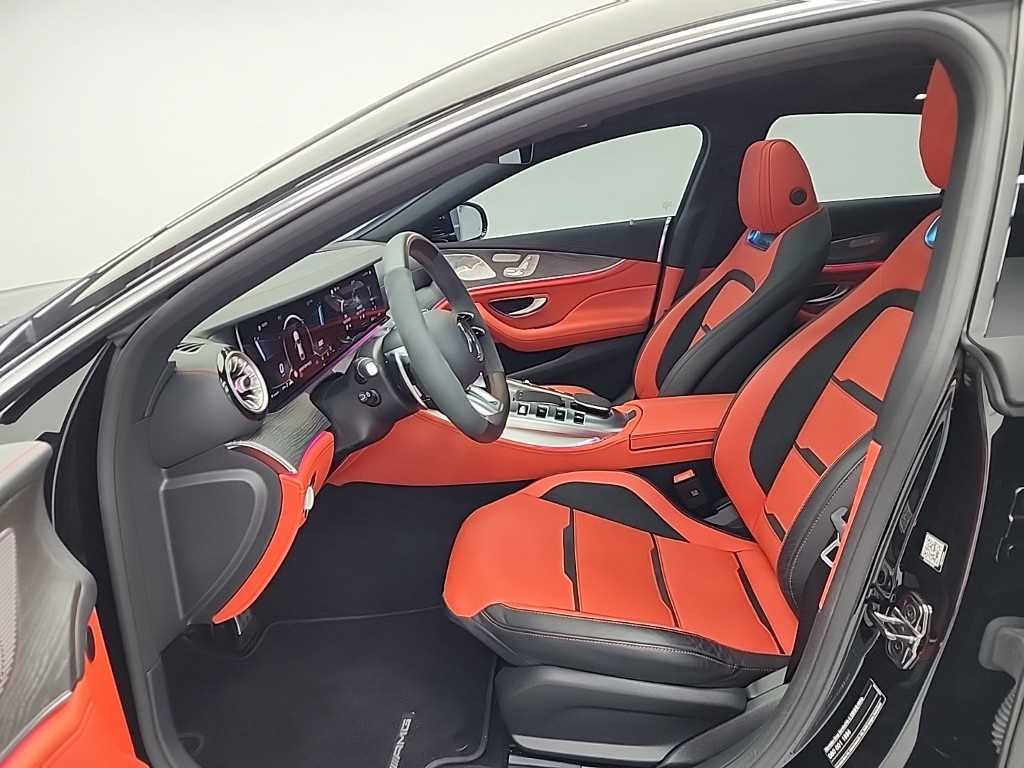 Mercedes Benz AMG GT - Vista 11