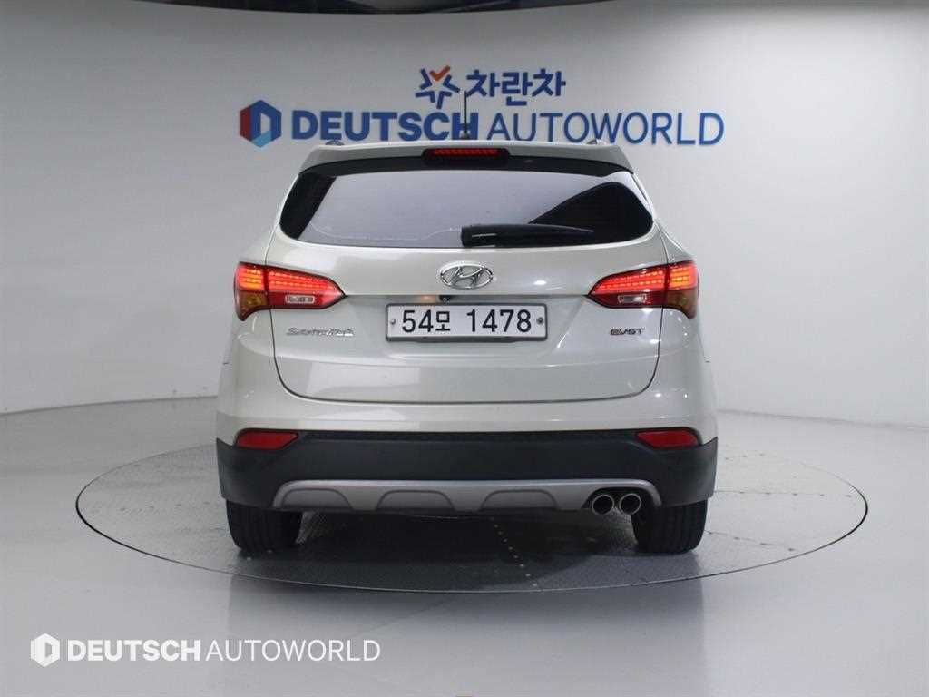 HYUNDAI Santa Fe - Vista 4