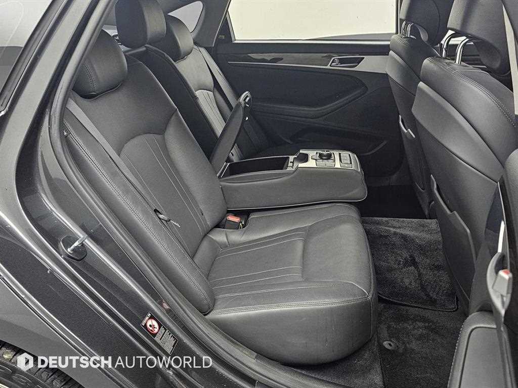 Genesis G80 - Vista 12